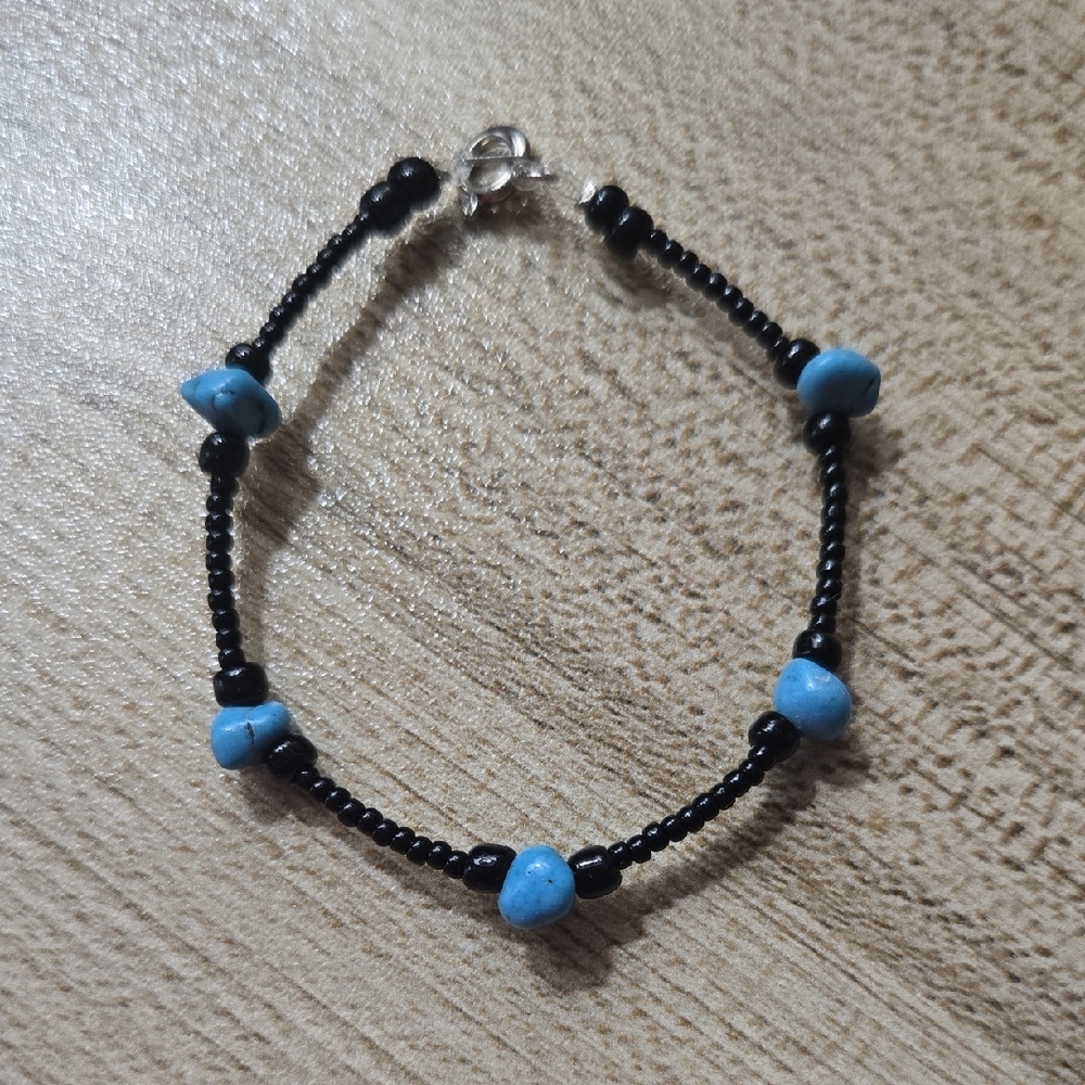 Handmade Black Beaded And Turquoise Bracelet💫